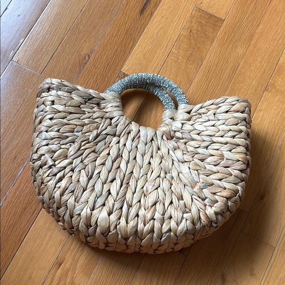Handbags - Woven Tan Handbag with Silver Handle